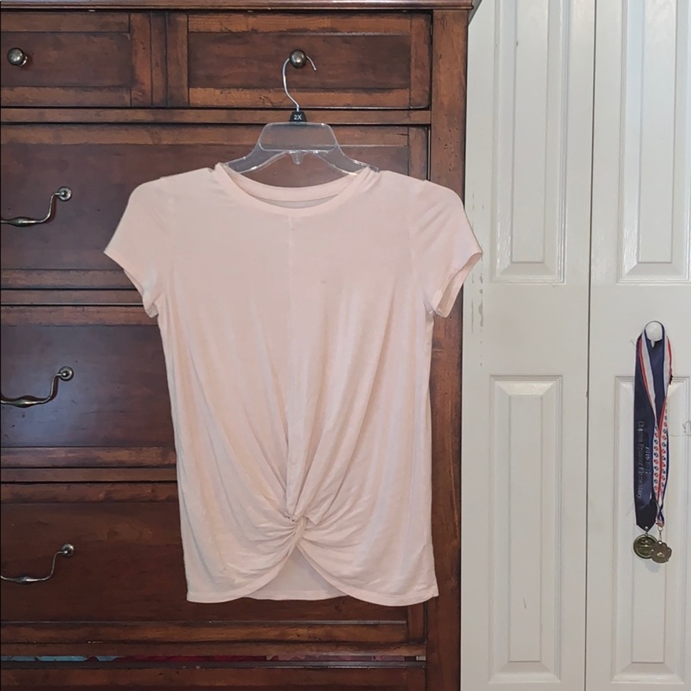 pink dressy t shirt.